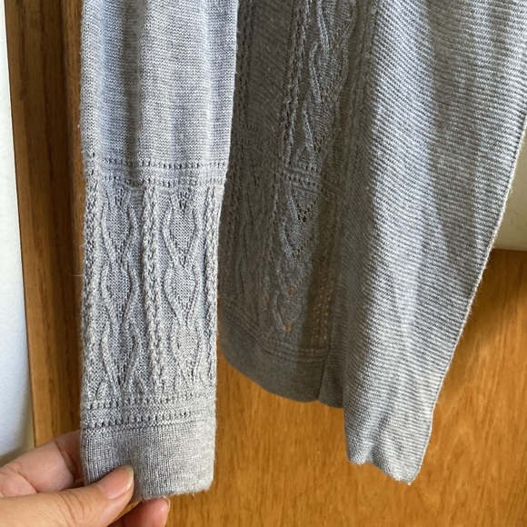 Skies Are Blue Gray Open Front Pointelle Knit Cardigan Size S - Picture 4 of 7